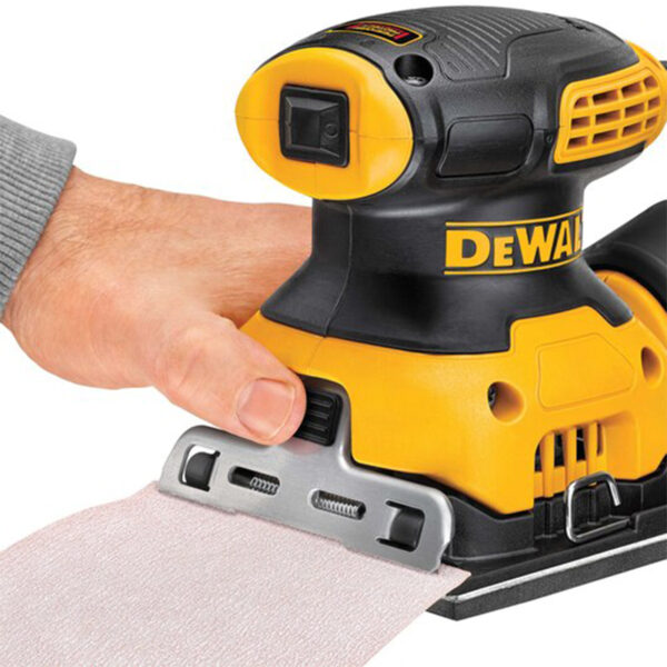 سنباده لرزان دیوالت مدل DWE6411-B5